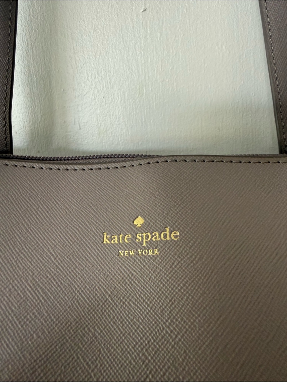 Kate Spade Greta Court Penny Tote Bag - Picture 2 of 6